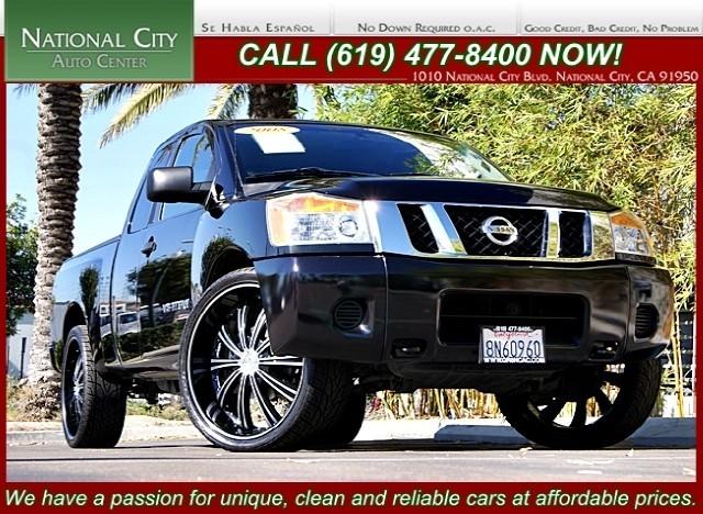 Nissan Titan High Ceiling 140 W.B. Van 2D Pickup