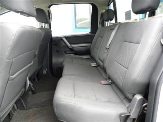 Nissan Titan 2008 photo 2