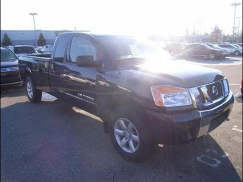 Nissan Titan 2008 photo 2