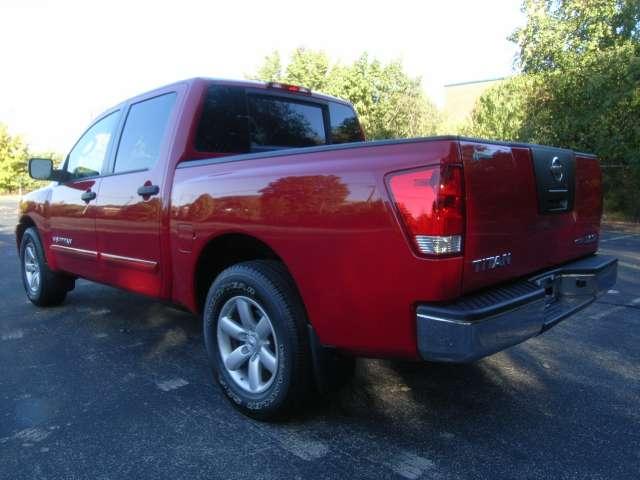 Nissan Titan 2008 photo 2