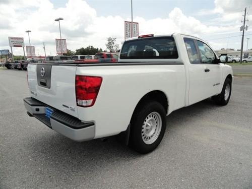 Nissan Titan 2008 photo 2