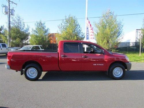 Nissan Titan 2008 photo 2