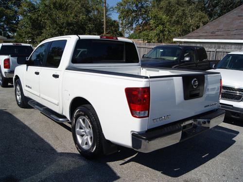 Nissan Titan 2008 photo 2