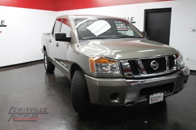 Nissan Titan 2008 photo 2