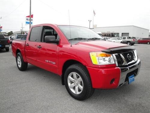 Nissan Titan SE Other