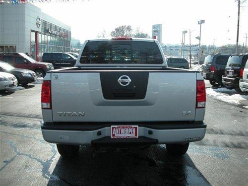 Nissan Titan 2008 photo 1