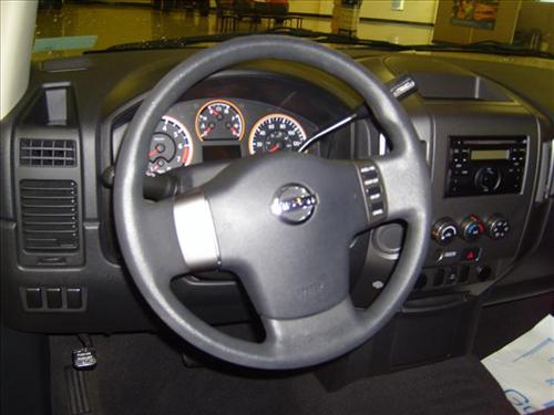 Nissan Titan 2008 photo 3