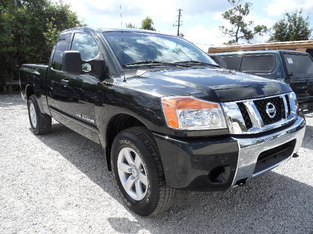 Nissan Titan 2008 photo 2