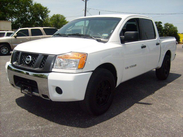 Nissan Titan LT3 4X4 Z71 Pickup Truck