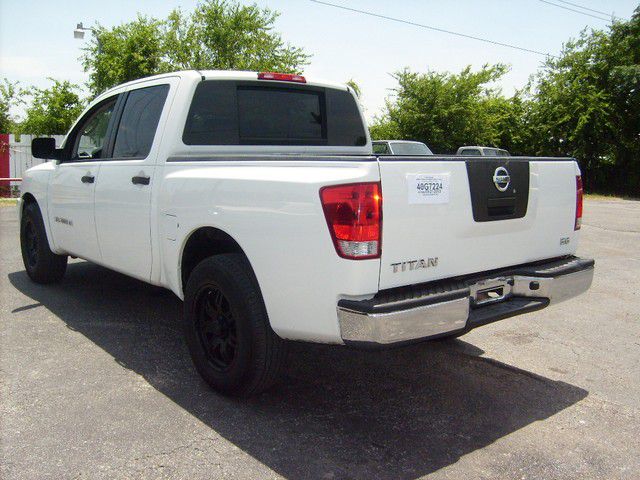Nissan Titan 2008 photo 3