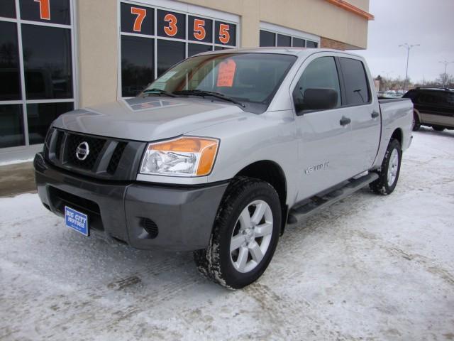 Nissan Titan 2008 photo 2
