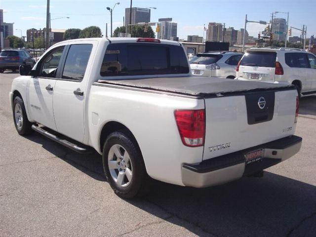 Nissan Titan 2008 photo 4