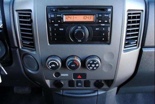 Nissan Titan 2008 photo 2