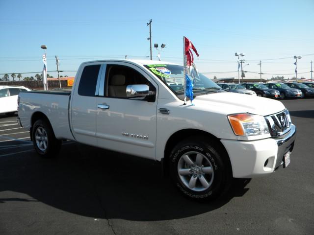 Nissan Titan 2008 photo 1