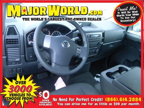 Nissan Titan 2008 photo 1