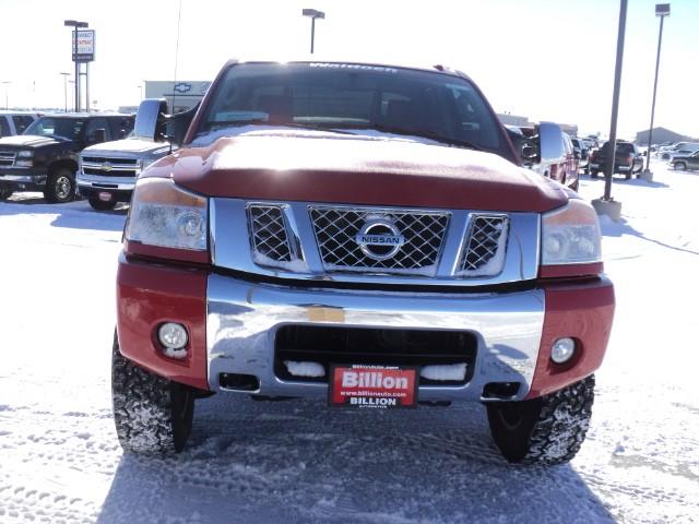 Nissan Titan X Pickup