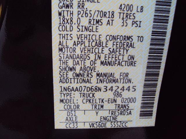 Nissan Titan SE Pickup