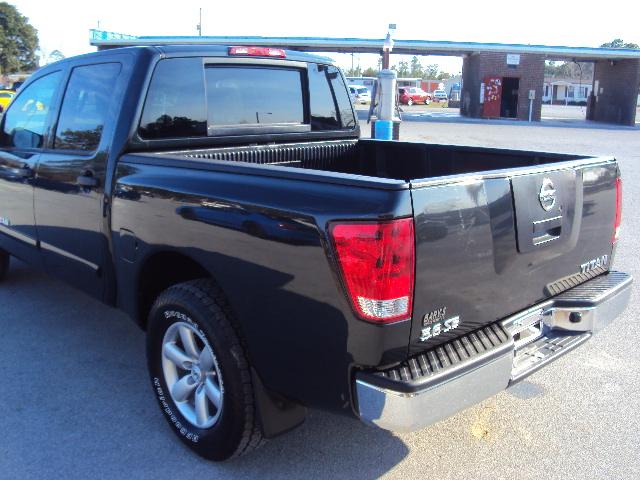 Nissan Titan 2008 photo 3