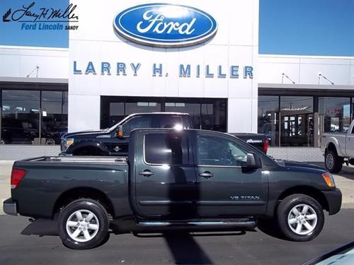 Nissan Titan SE Other