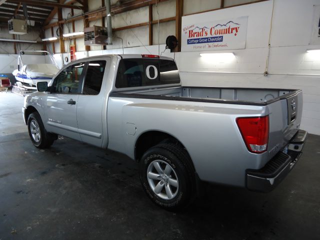 Nissan Titan 2009 photo 3