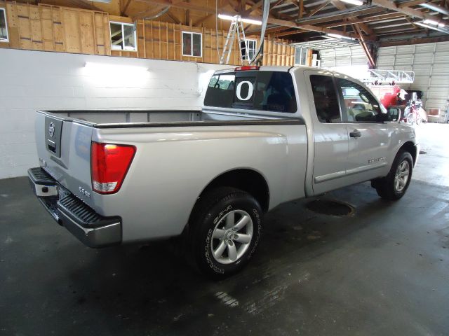 Nissan Titan 2009 photo 4