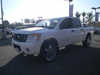 Nissan Titan 2009 photo 1