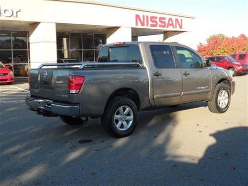 Nissan Titan 2009 photo 2