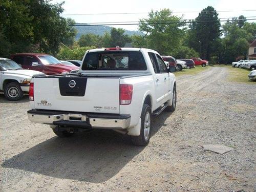 Nissan Titan 2009 photo 3