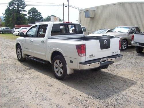 Nissan Titan 2009 photo 4