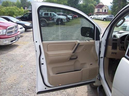 Nissan Titan 2009 photo 5