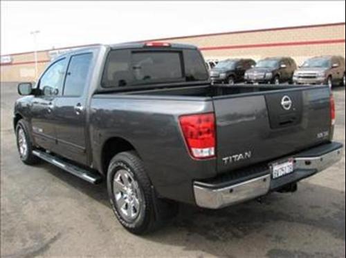 Nissan Titan 2009 photo 2