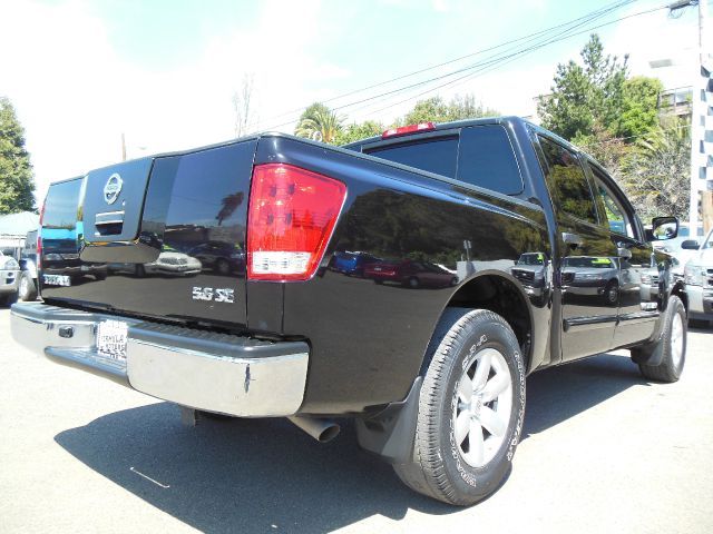 Nissan Titan 2009 photo 2