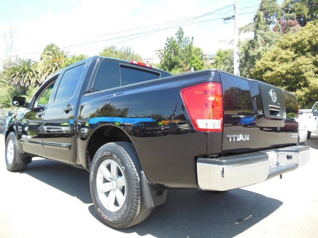 Nissan Titan 2009 photo 4