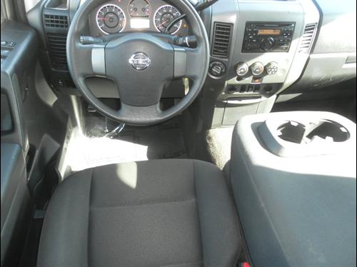 Nissan Titan 2009 photo 4