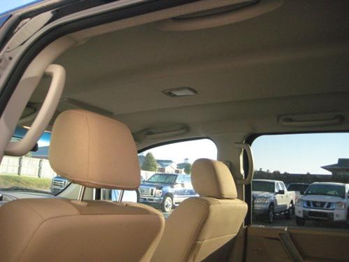 Nissan Titan 2009 photo 1