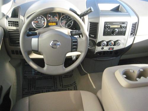 Nissan Titan 2009 photo 2