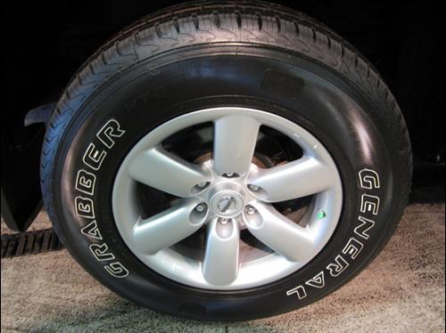 Nissan Titan 2009 photo 3