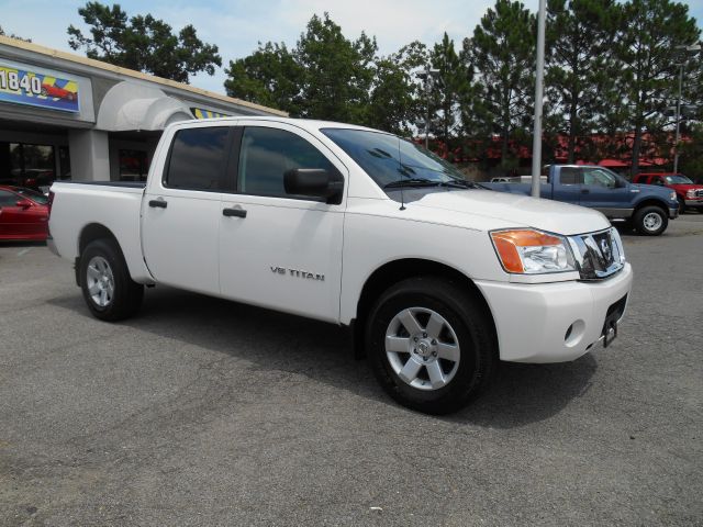 Nissan Titan 2009 photo 3