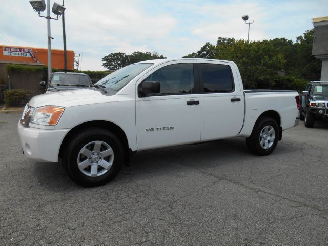 Nissan Titan 2009 photo 4