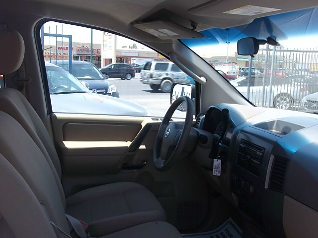 Nissan Titan 2009 photo 6