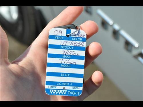 Nissan Titan 2009 photo 1