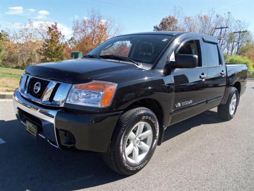 Nissan Titan GLS Other