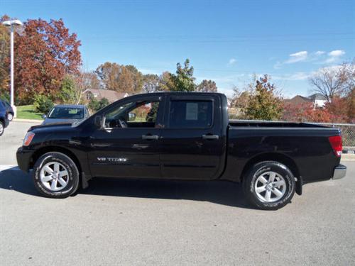 Nissan Titan 2009 photo 1