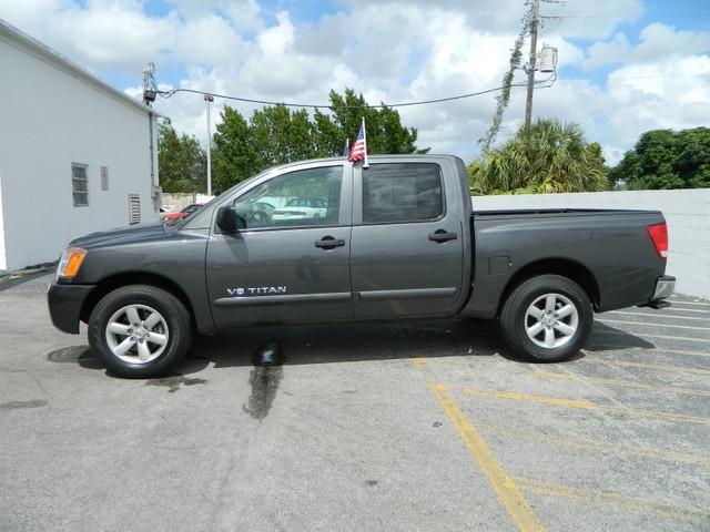 Nissan Titan 2009 photo 4