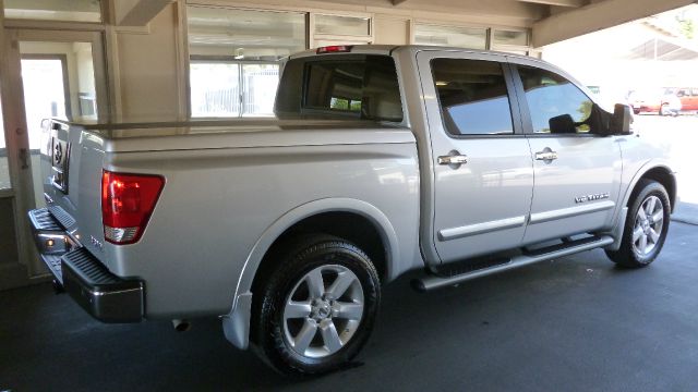 Nissan Titan 2009 photo 18