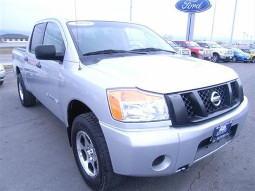 Nissan Titan SE Other