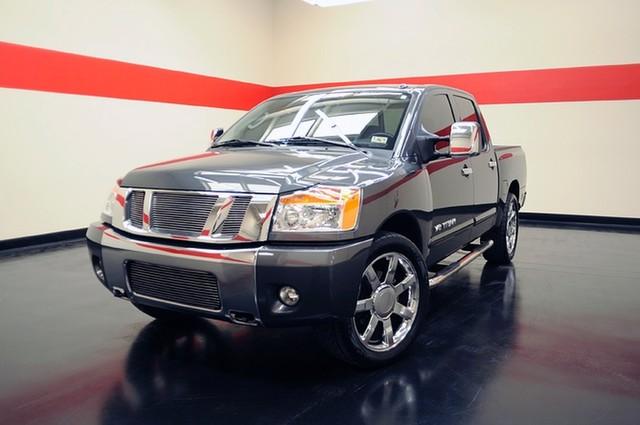 Nissan Titan SE Unspecified