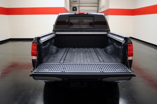 Nissan Titan 2010 photo 5