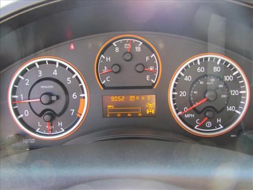 Nissan Titan 2010 photo 5