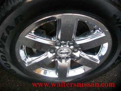 Nissan Titan 2010 photo 5